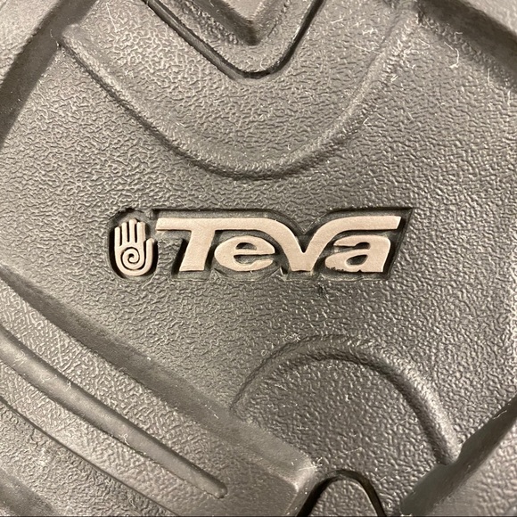 💰SOLD💰 Teva Sandals black size 12 - Picture 2 of 9